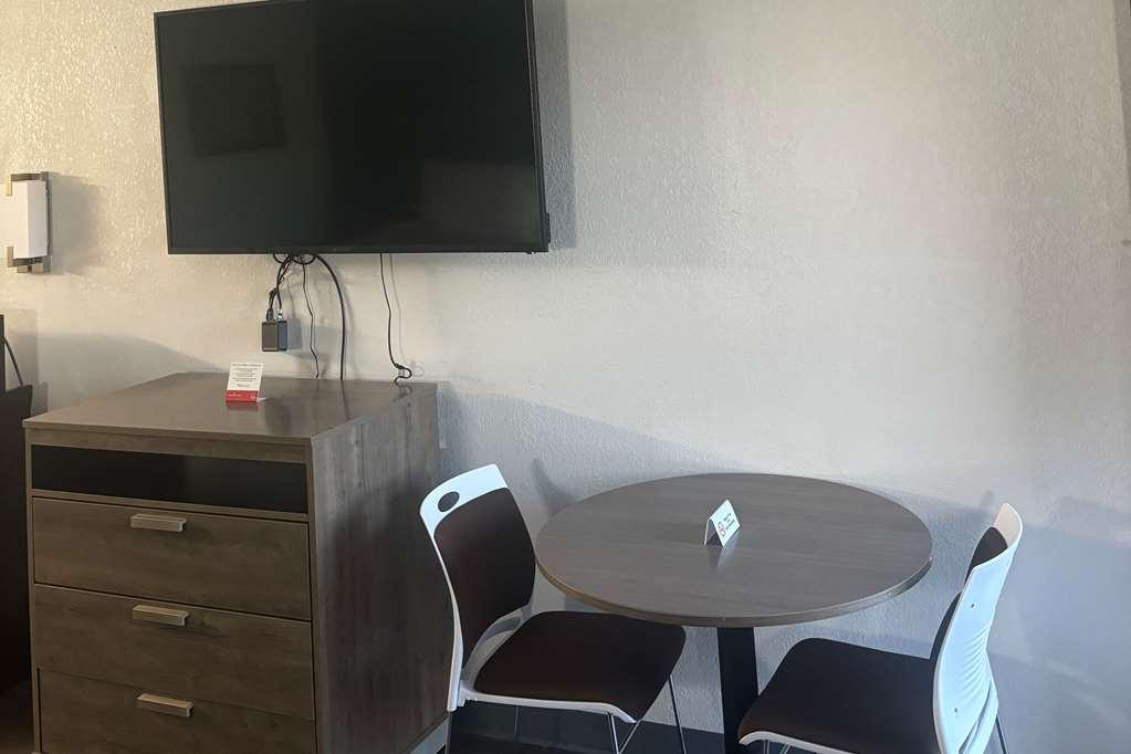 Econo Lodge Calhoun Room photo